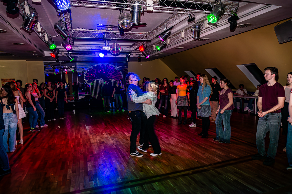 20251206Huckepackparty unbenannte Fotosession 09926